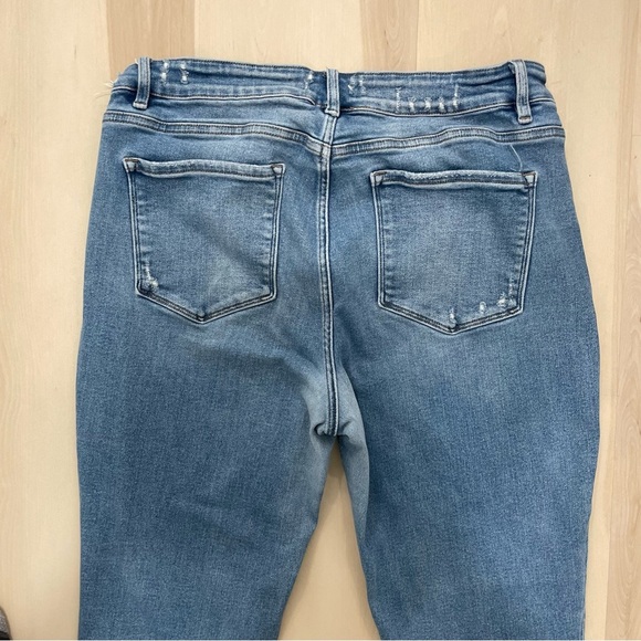 Vervet Women's 18W Jeans Stretch Well Rounded Mid Rise Raw Hem Ankle Bootcut - Picture 13 of 16